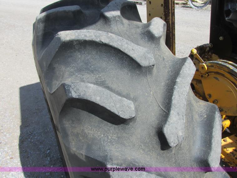 image for item J6749 Massey-Ferguson 30B tractor