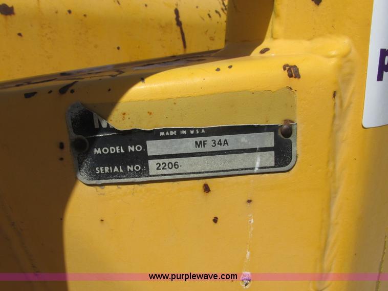 image for item J6749 Massey-Ferguson 30B tractor