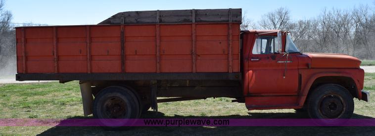 image for item K2475 1963 Chevrolet 60 grain truck