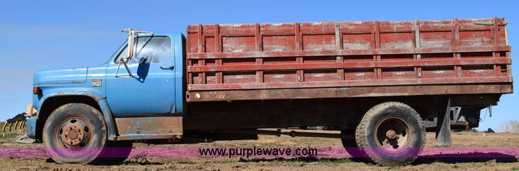 image for item K2482 1974 Chevrolet C60 grain truck