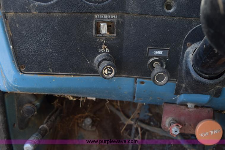 image for item K2482 1974 Chevrolet C60 grain truck