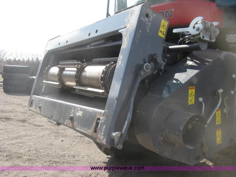 image for item K2999 2011 Massey Ferguson 9560 combine