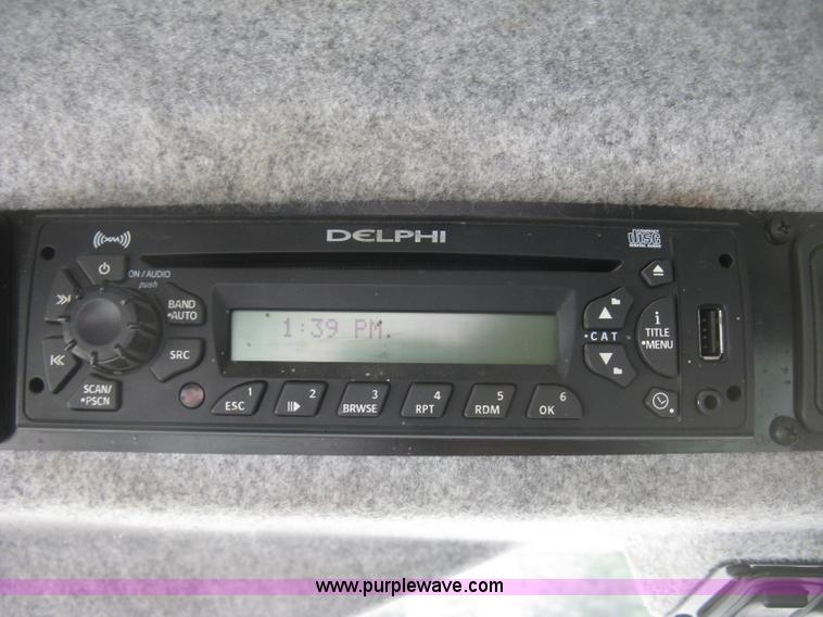 image for item K2999 2011 Massey Ferguson 9560 combine