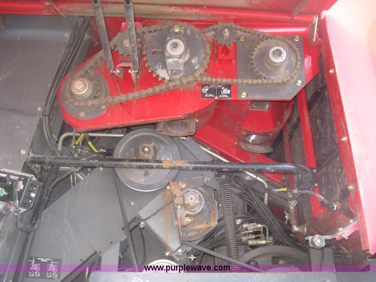 image for item K2999 2011 Massey Ferguson 9560 combine