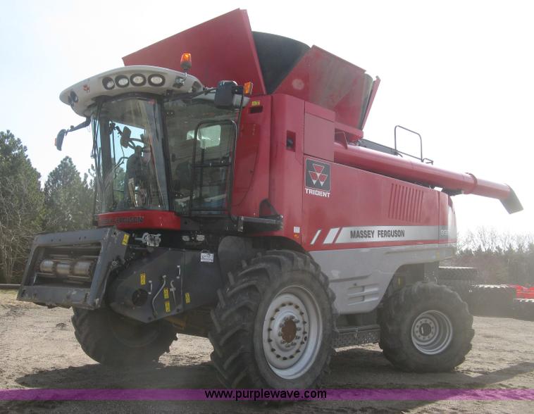 image for item K2999 2011 Massey Ferguson 9560 combine