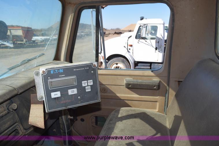 image for item K3204 1979 International S1624 feed truck