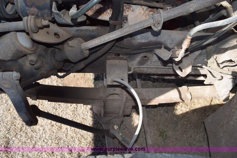 image for item K3204 1979 International S1624 feed truck