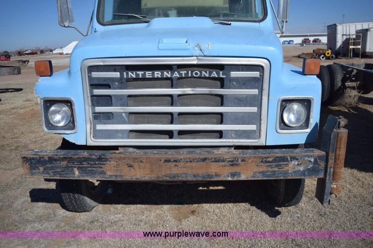 image for item K3204 1979 International S1624 feed truck
