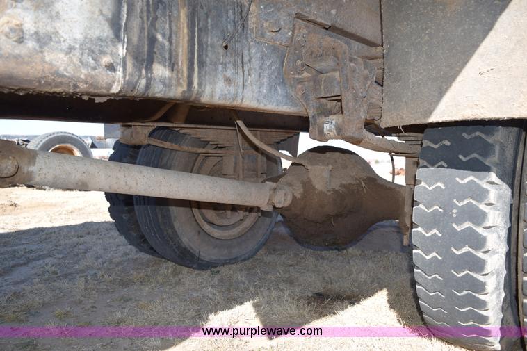 image for item K3204 1979 International S1624 feed truck