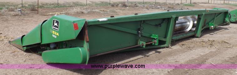image for item K3774 John Deere 1253A row crop head