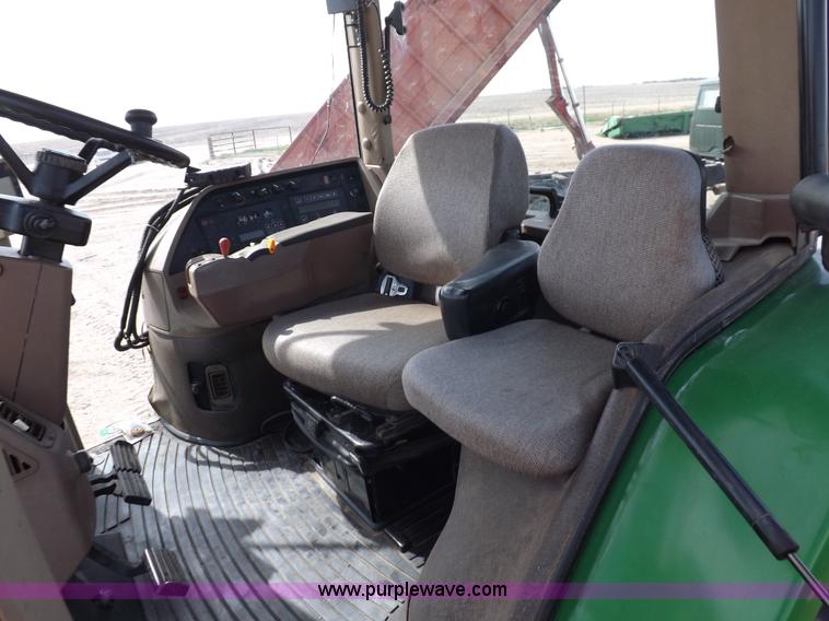 image for item K3788 1995 John Deere 8300 MFWD tractor