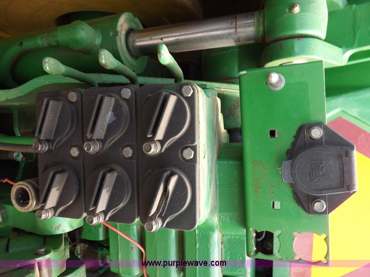 image for item K3788 1995 John Deere 8300 MFWD tractor