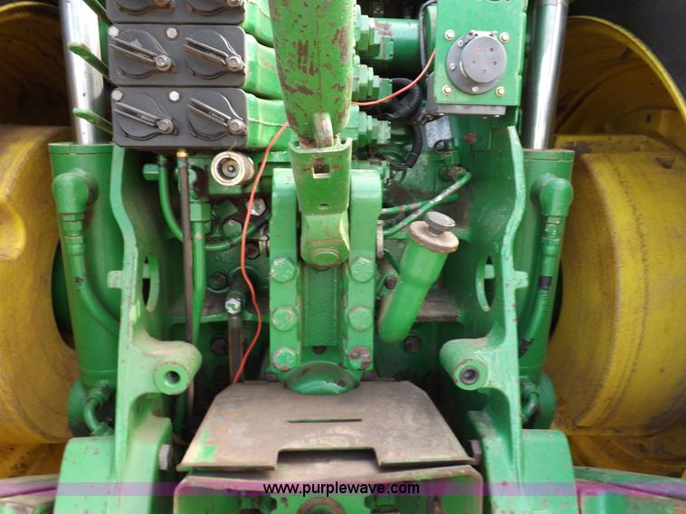 image for item K3788 1995 John Deere 8300 MFWD tractor