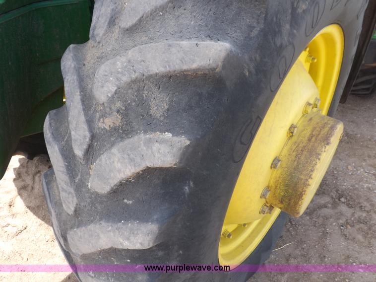 image for item K3788 1995 John Deere 8300 MFWD tractor