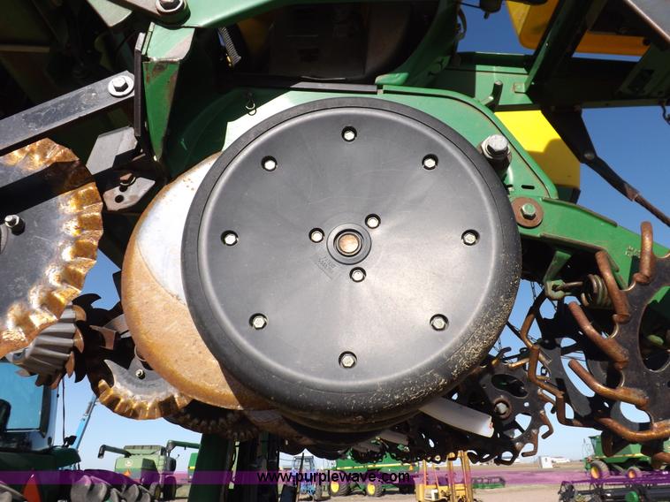 image for item K3790 John Deere planter