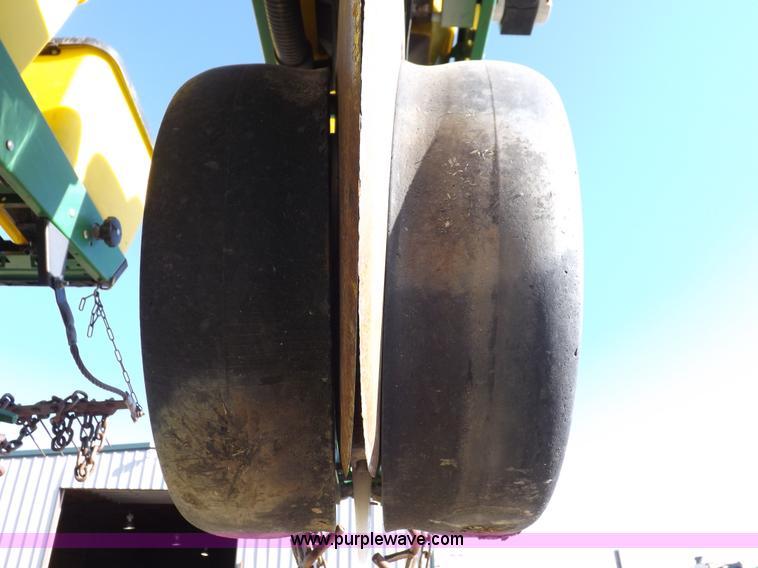 image for item K3790 John Deere planter
