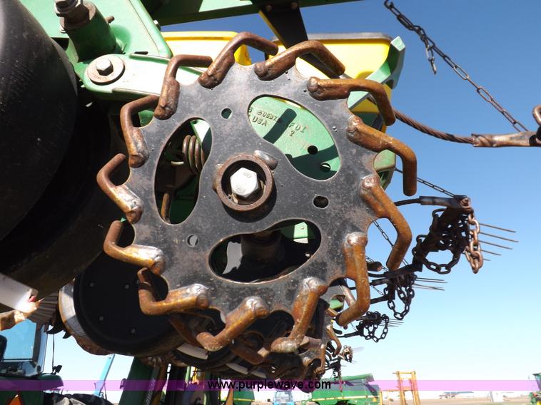 image for item K3790 John Deere planter