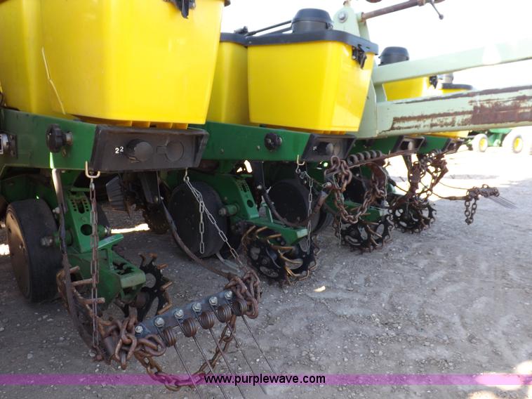 image for item K3790 John Deere planter