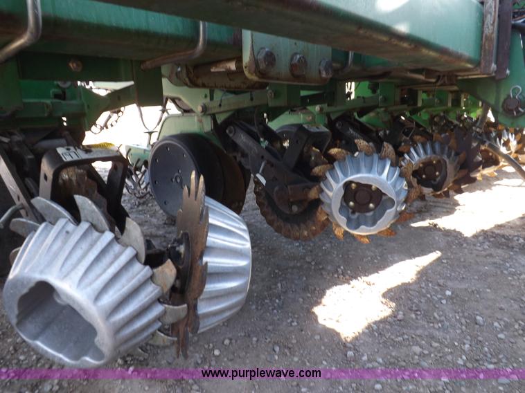 image for item K3790 John Deere planter