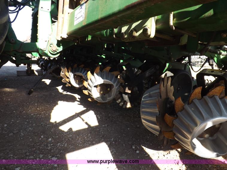 image for item K3790 John Deere planter