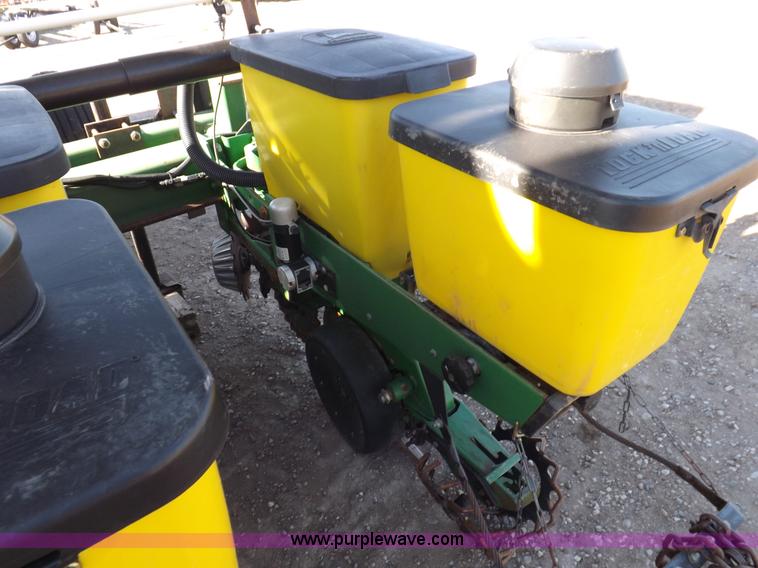 image for item K3790 John Deere planter