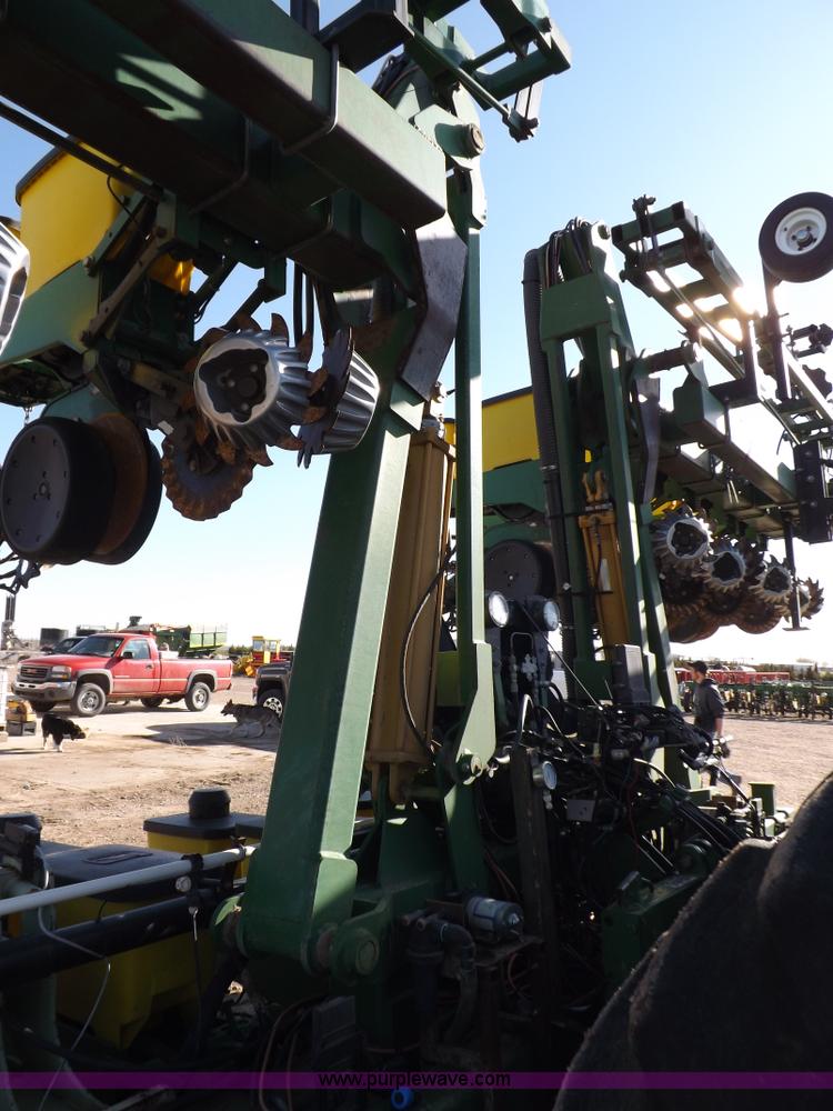 image for item K3790 John Deere planter