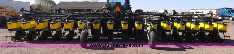 image for item K3790 John Deere planter