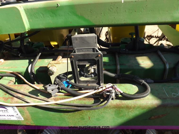 image for item K3790 John Deere planter