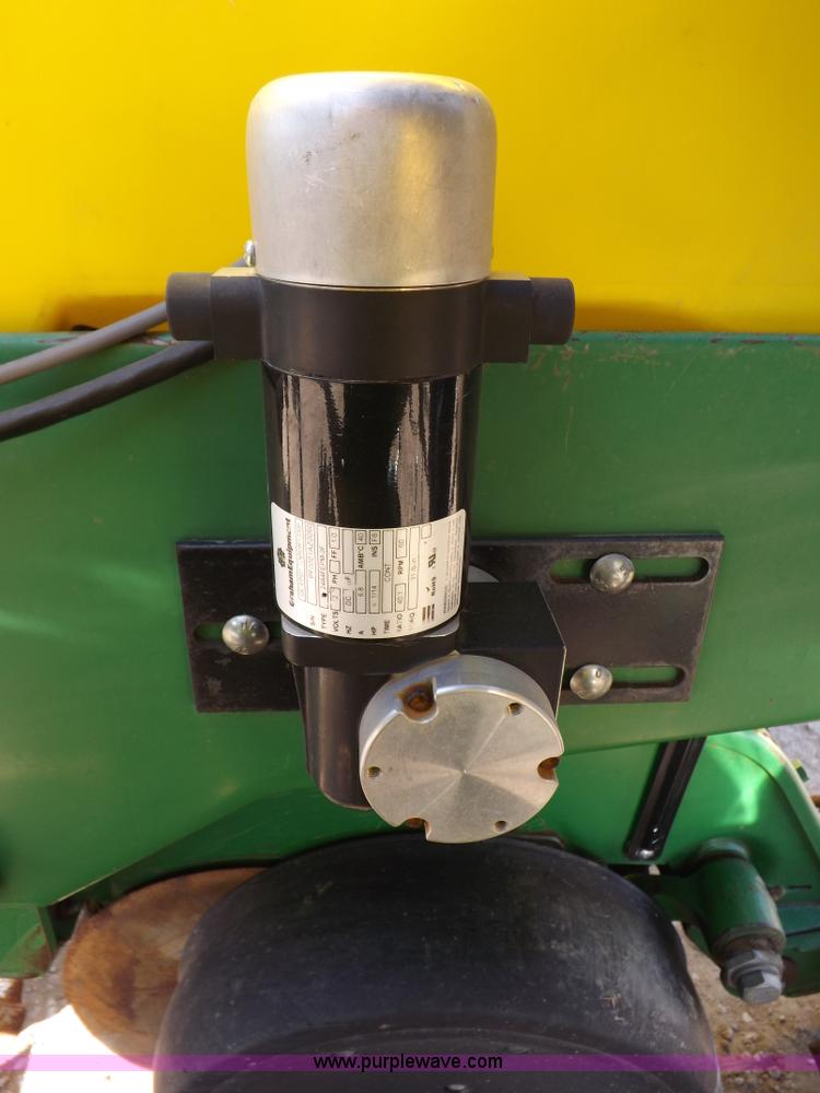 image for item K3790 John Deere planter