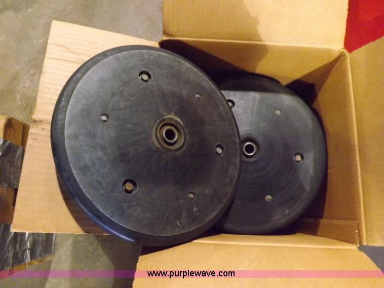 image for item K3790 John Deere planter