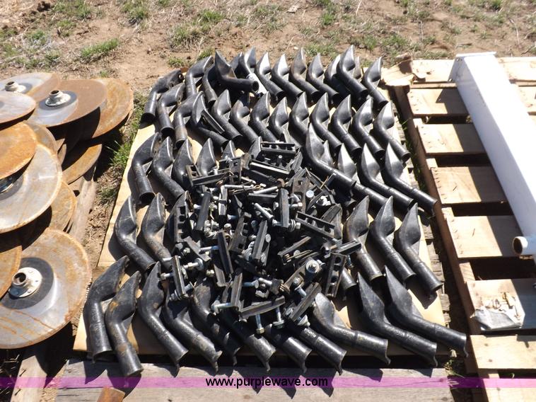 image for item K3799 (60) cast planter seed boots