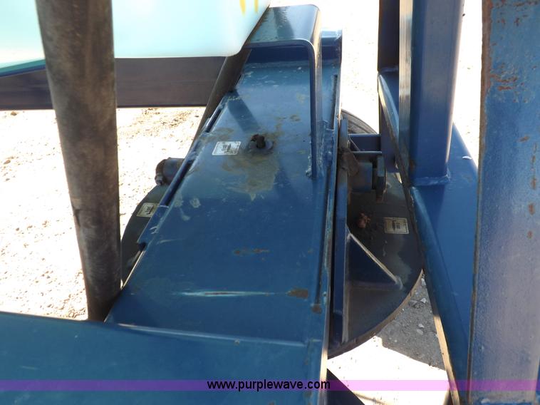 image for item K3800 Duo Lift fertilizer tank/dolly
