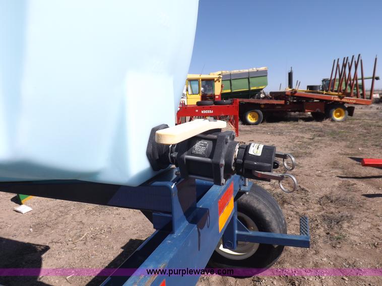 image for item K3800 Duo Lift fertilizer tank/dolly