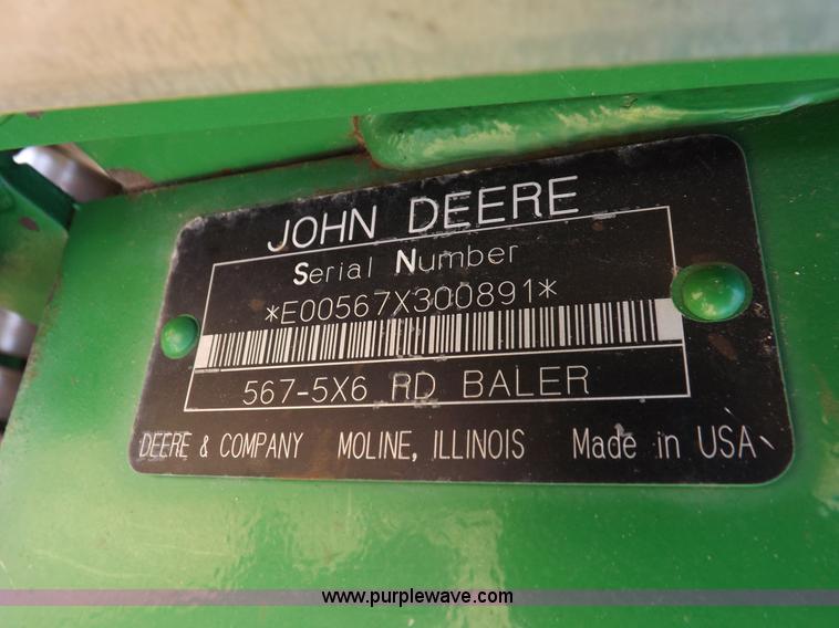 image for item K3802 2004 John Deere 567 round baler