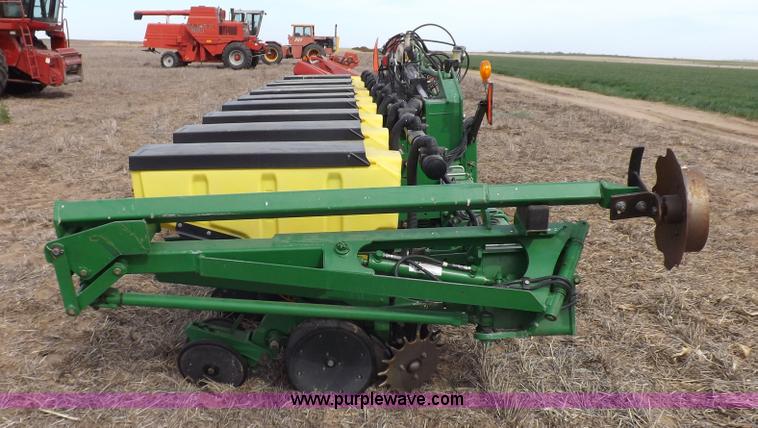 image for item K3820 John Deere 1720 planter