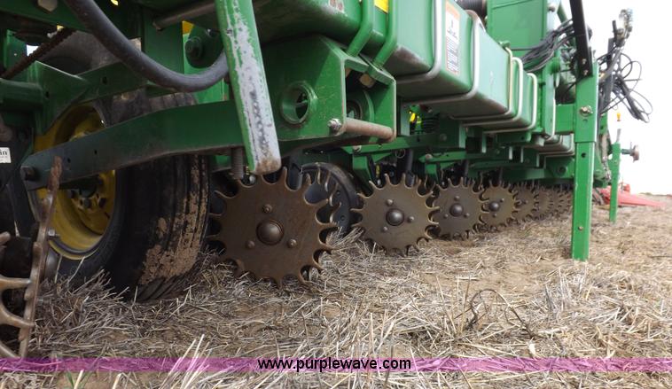 image for item K3820 John Deere 1720 planter