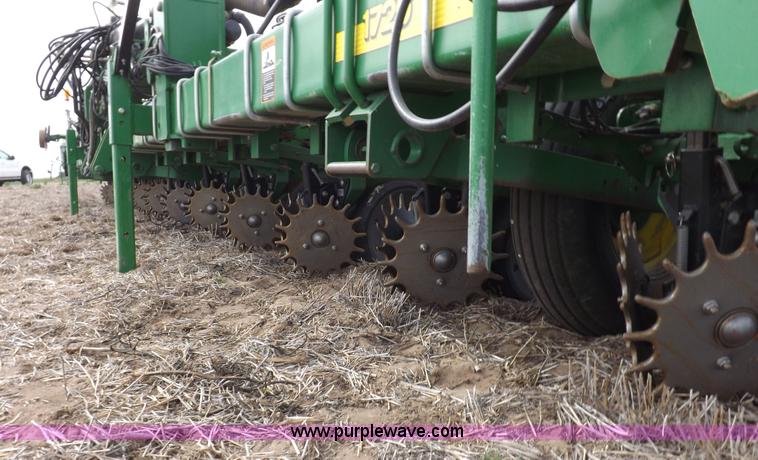 image for item K3820 John Deere 1720 planter