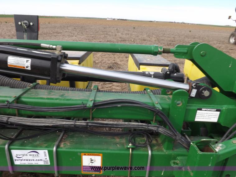 image for item K3820 John Deere 1720 planter
