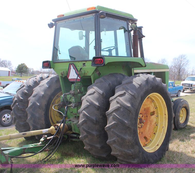 image for item K6764 1973 John Deere 4630 tractor
