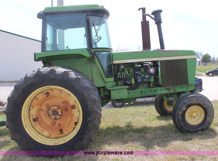 image for item K6764 1973 John Deere 4630 tractor