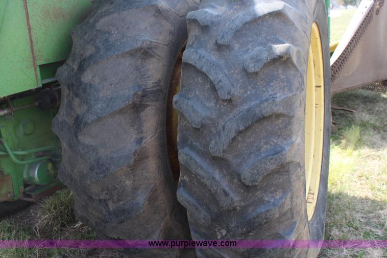 image for item K6764 1973 John Deere 4630 tractor