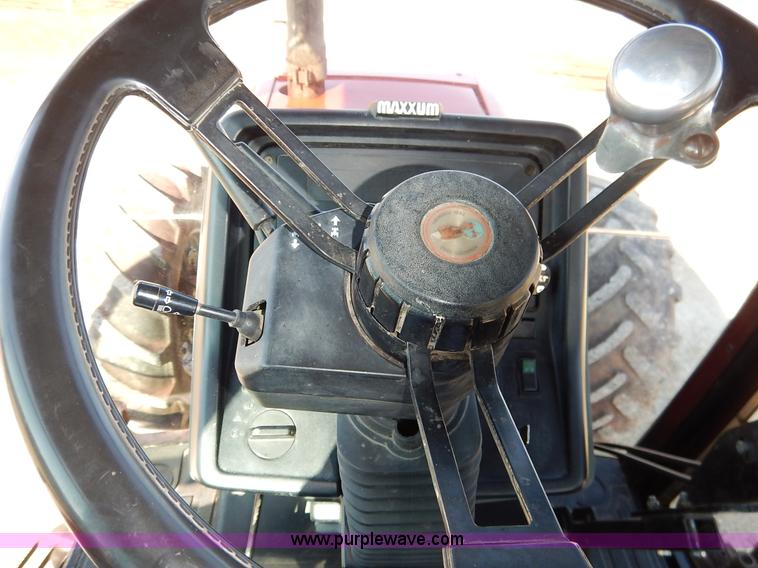 image for item K7351 1995 Case IH Maxxum 5230 tractor