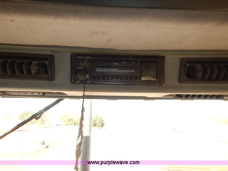 image for item K7351 1995 Case IH Maxxum 5230 tractor