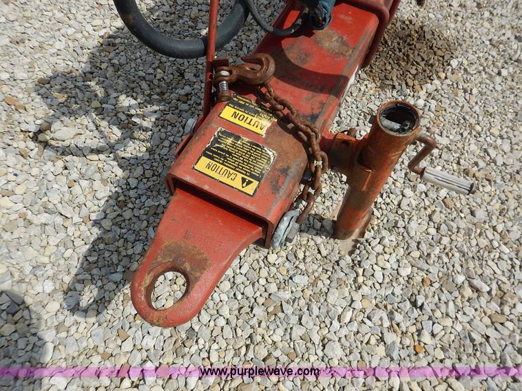 image for item K7365 International 800 Cyclo Air planter