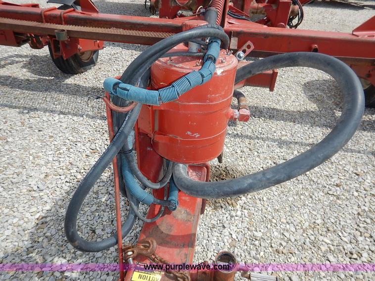 image for item K7365 International 800 Cyclo Air planter