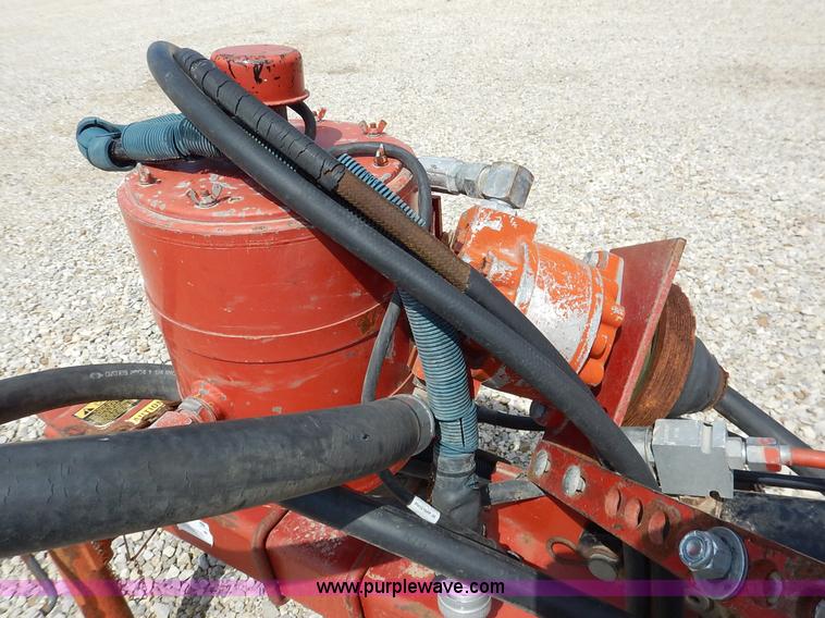 image for item K7365 International 800 Cyclo Air planter