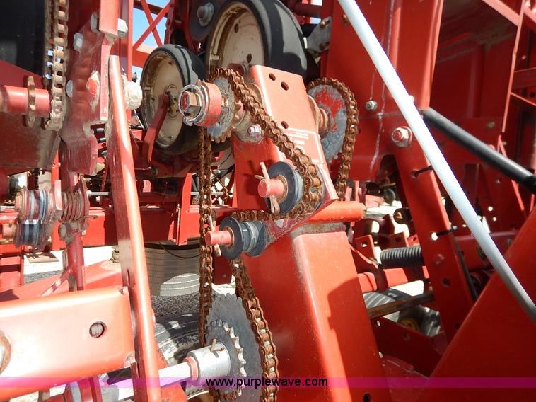 image for item K7365 International 800 Cyclo Air planter