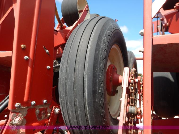 image for item K7365 International 800 Cyclo Air planter