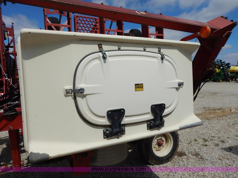 image for item K7365 International 800 Cyclo Air planter