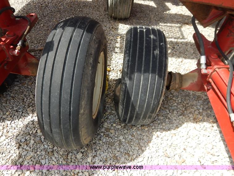 image for item K7365 International 800 Cyclo Air planter